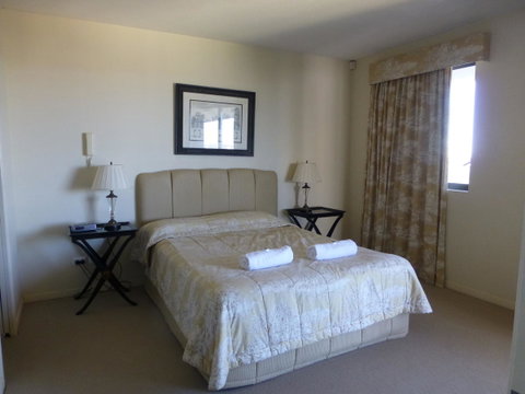The Oasis Apartments - Accommodation ACT 17