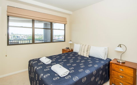 The Oasis Apartments - Accommodation ACT 12