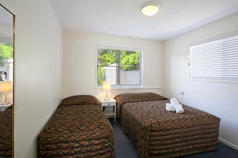 Regency Waterfront Noosa - Accommodation ACT 5