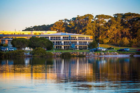 Waterview Luxury Apartments - Accommodation ACT 0