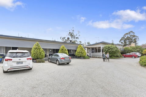 Wattle Grove Motel Maryborough - Accommodation ACT 2