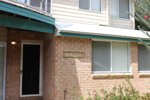 WAVERIDER 1 - Accommodation ACT 0