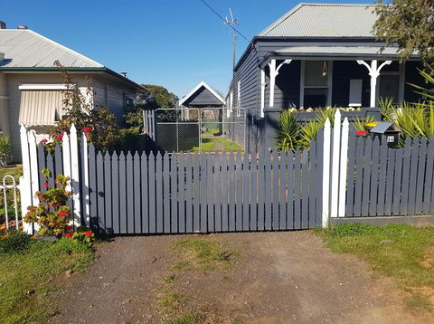 Welcome Stranger Cottage - Accommodation ACT 1