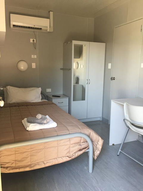 Wellshot Hotel - Accommodation ACT 1