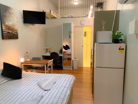 Westside Studio Apartments - Accommodation ACT 1