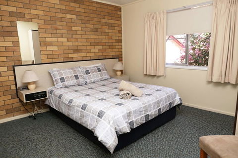 Westwood Motor Inn - Accommodation ACT 2