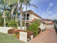 Book Nelson Bay Accommodation Vacations Accommodation ACT Accommodation ACT