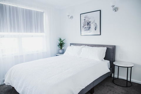 White On Wright Clare - Accommodation ACT 3