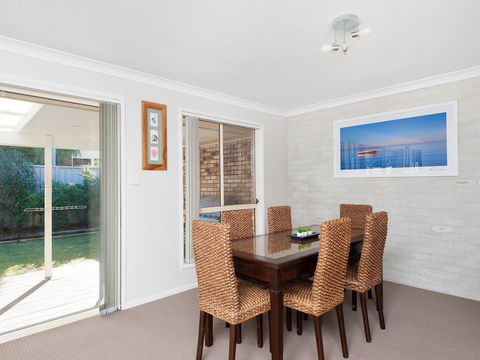 White Sands @ Fingal Bay - Accommodation ACT 2