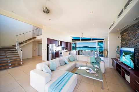 Whitsunday Views - Airlie Beach - Accommodation ACT 2