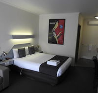 Wine Village Motor Inn - Accommodation ACT