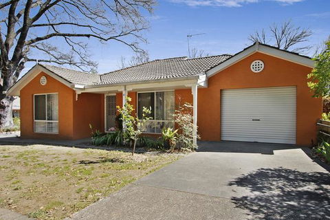 Wood Street Central - Central Location! - Accommodation ACT 0