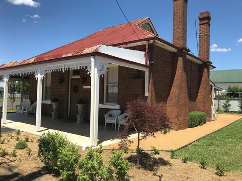 Woodstock Cottage - Accommodation ACT 2