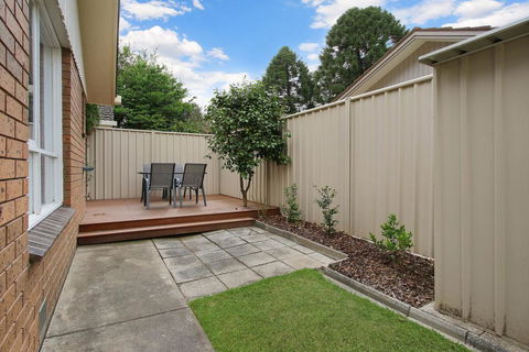 Woody's - In Central Bright - Accommodation ACT 1