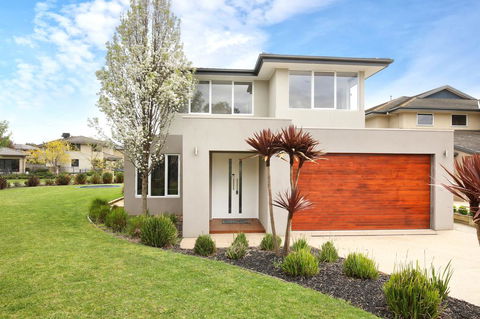 Xus Residence - Accommodation ACT 0