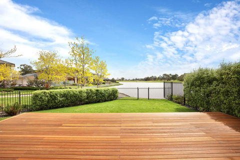 Xus Residence - Accommodation ACT 1