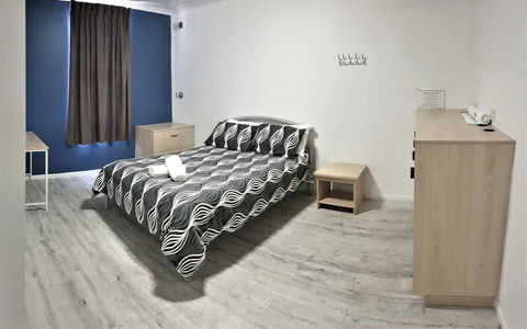 Yamba Central Hotel And Backpackers - Accommodation ACT 1
