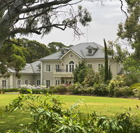 Yatahlia Manor Luxury Homestay - Accommodation ACT