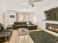 Book Cowes Accommodation Vacations Accommodation ACT Accommodation ACT