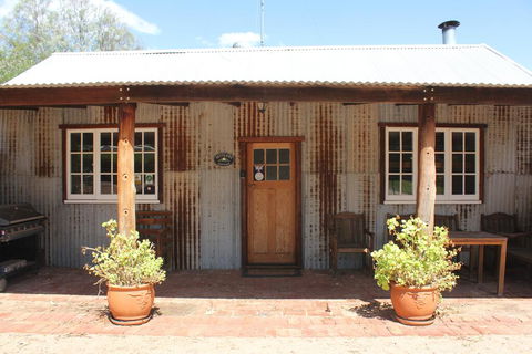 York Cottages And Burnley House - Accommodation ACT 0