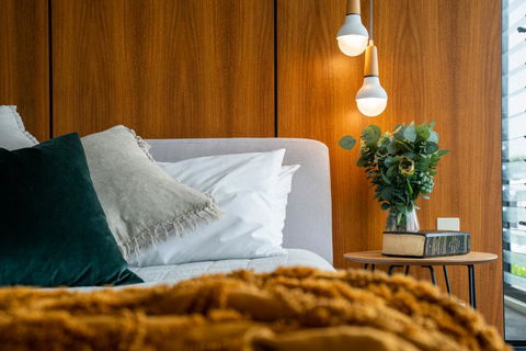 Ziba On Collins - Accommodation ACT 1