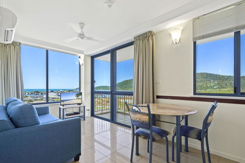 AirliediseNO Hills5min Walk 2 Port Of Airlie/Ferry TerminalWiFiNetflix - Accommodation ACT 0