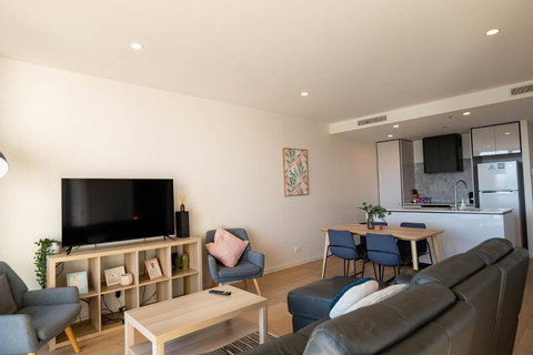 2 BR Family Business Friendly CBD ANU - Accommodation ACT 0