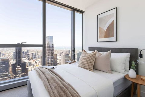 A 2BR Apt With Stunning City Views FREE Parking - Accommodation ACT 1