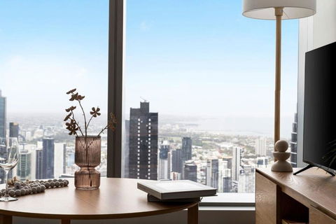 A Chic 2BR Apt With Panoramic Views FREE Parking - Accommodation ACT 0