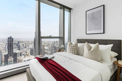 A Chic 2BR Apt With Panoramic Views FREE Parking - Accommodation ACT 2