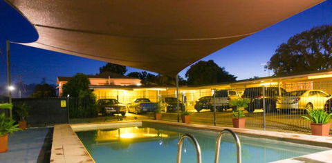 A & A Motel - Accommodation ACT 0