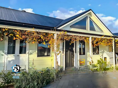A Beautiful New Property, Walking Distance To The Beach In Esperance WA! - Accommodation ACT 0