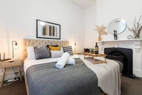 A Carlton Classic - Quaint Inner-City Getaway - Accommodation ACT 1