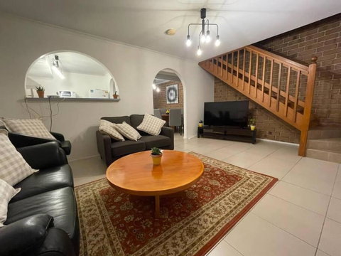 Aloha Adelaide - Accommodation ACT 3