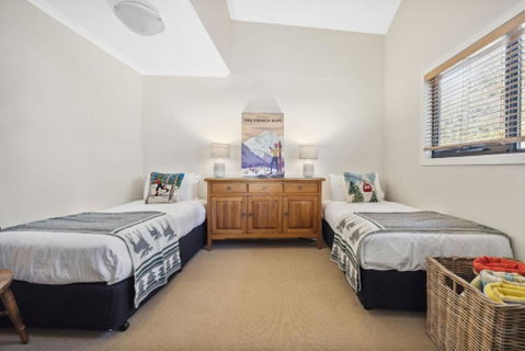 Albina - Accommodation ACT 3