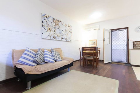 B3 Crawley Apartment 1 BRM & Sleepout Near UWA - Accommodation ACT 0