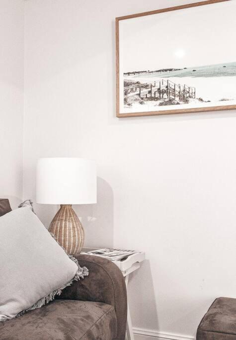 BAY PROPERTIES . Summer Salt On Main - Accommodation ACT 1