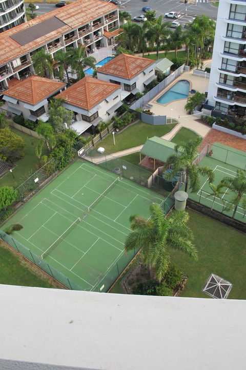 Pacific Regis Beachfront Holiday Apartments - Accommodation ACT 6