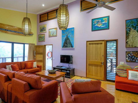 Five Bimba (Tractor House) - Accommodation ACT 9