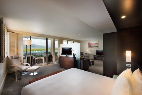Hilton Cairns - Accommodation ACT 15