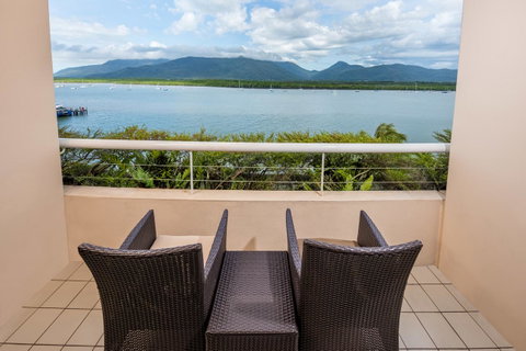 Hilton Cairns - Accommodation ACT 29
