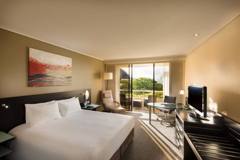 Hilton Cairns - Accommodation ACT 9