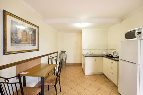 Glenmore Tavern - Accommodation ACT 15
