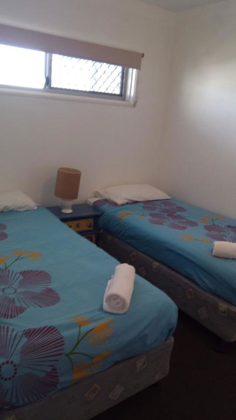 Maroochy Sands Holiday Apartments - Accommodation ACT 10