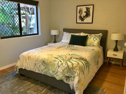 Burleigh Palms Holiday Apartments - Accommodation ACT 5