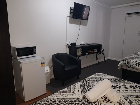 The Q Motel Rockhampton - Accommodation ACT 21