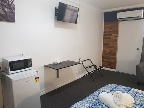 The Q Motel Rockhampton - Accommodation ACT 27