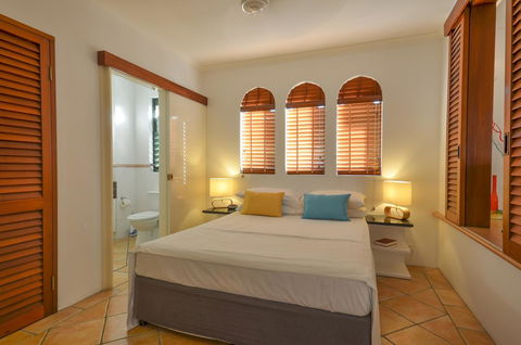 Martinique On Macrossan - Accommodation ACT 1