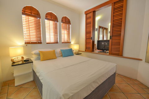 Martinique On Macrossan - Accommodation ACT 6