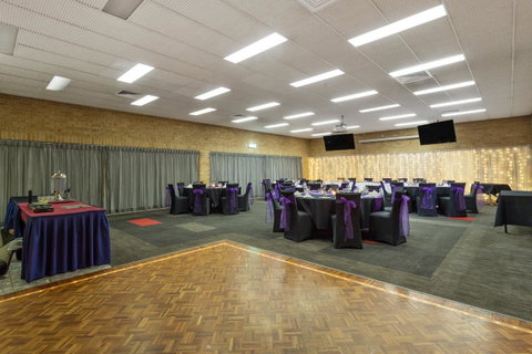 Coopers Colonial Motel - Accommodation ACT 7